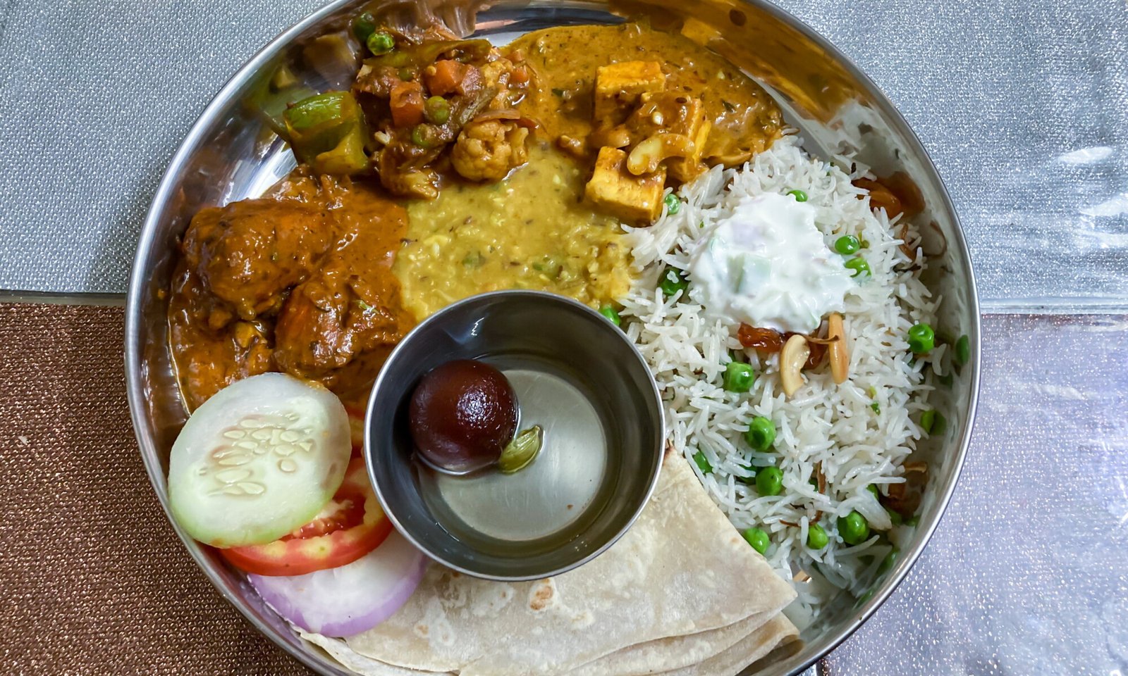 North Indian Veg Combo with Butter Chicken Masala from Purple Circuit Restaurant, Flamingo Inn